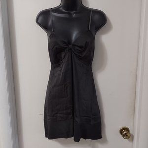 Rozea Nichols size L charcoal strappy SILK top